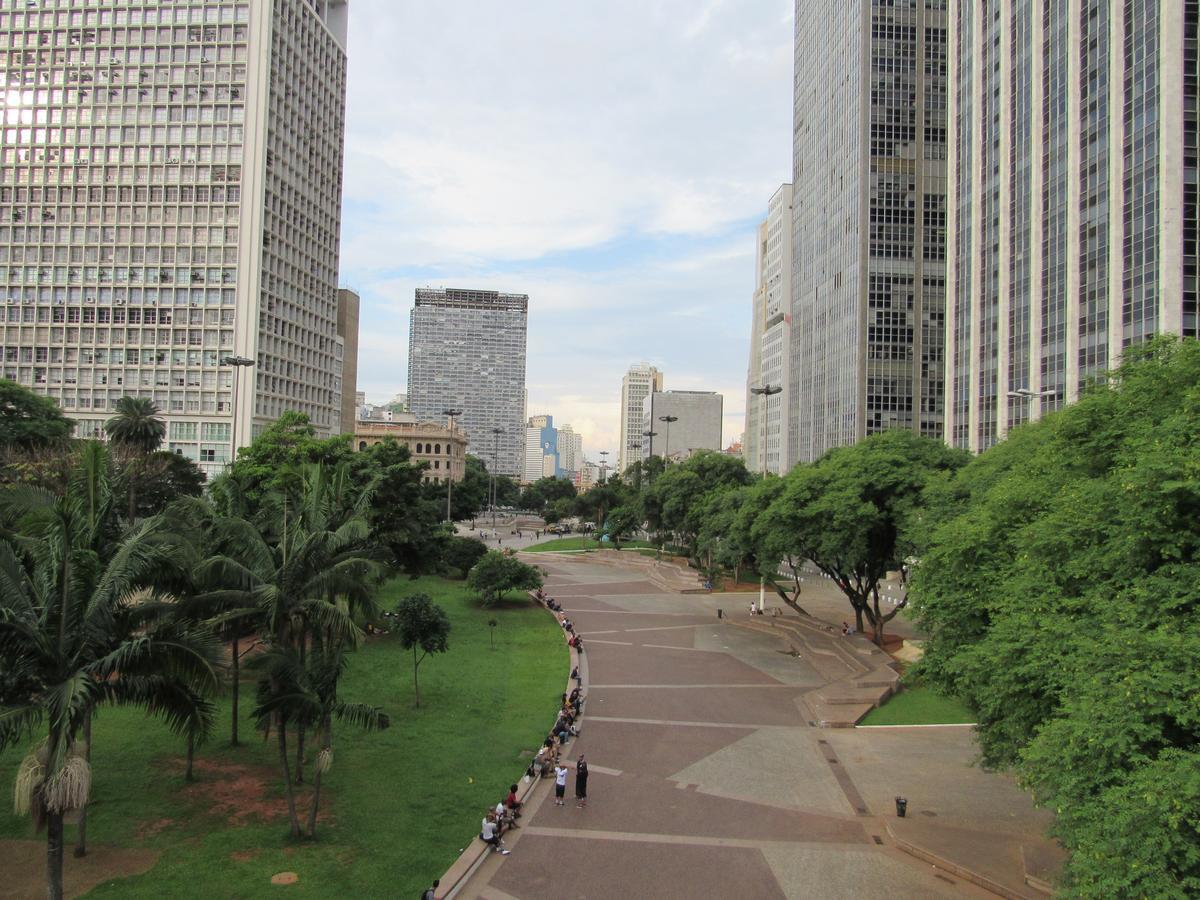 Hotel Moraes A 10 Minutos Da 25 De Marco,Bras,Bom Retiro,A 2 Minutos Do Mirante Sampa Sky E Pista De Skate Anhangabau Сан-Пауло Экстерьер фото